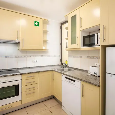 شقة -spacious 2 Bedroom With Pool - Monte Dourado *