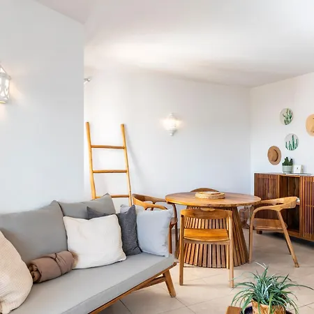-spacious 2 Bedroom With Pool - Monte Dourado كارفويرو