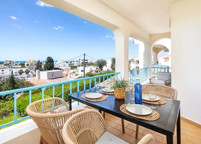 דירה -spacious 2 Bedroom With Pool - Monte Dourado