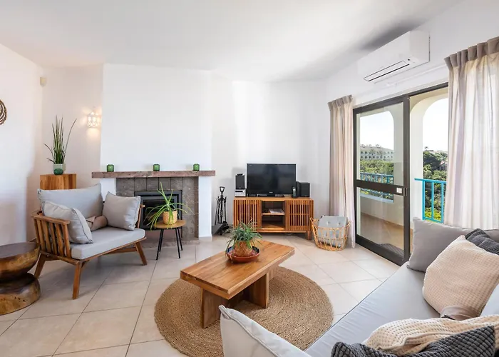 -spacious 2 Bedroom With Pool - Monte Dourado